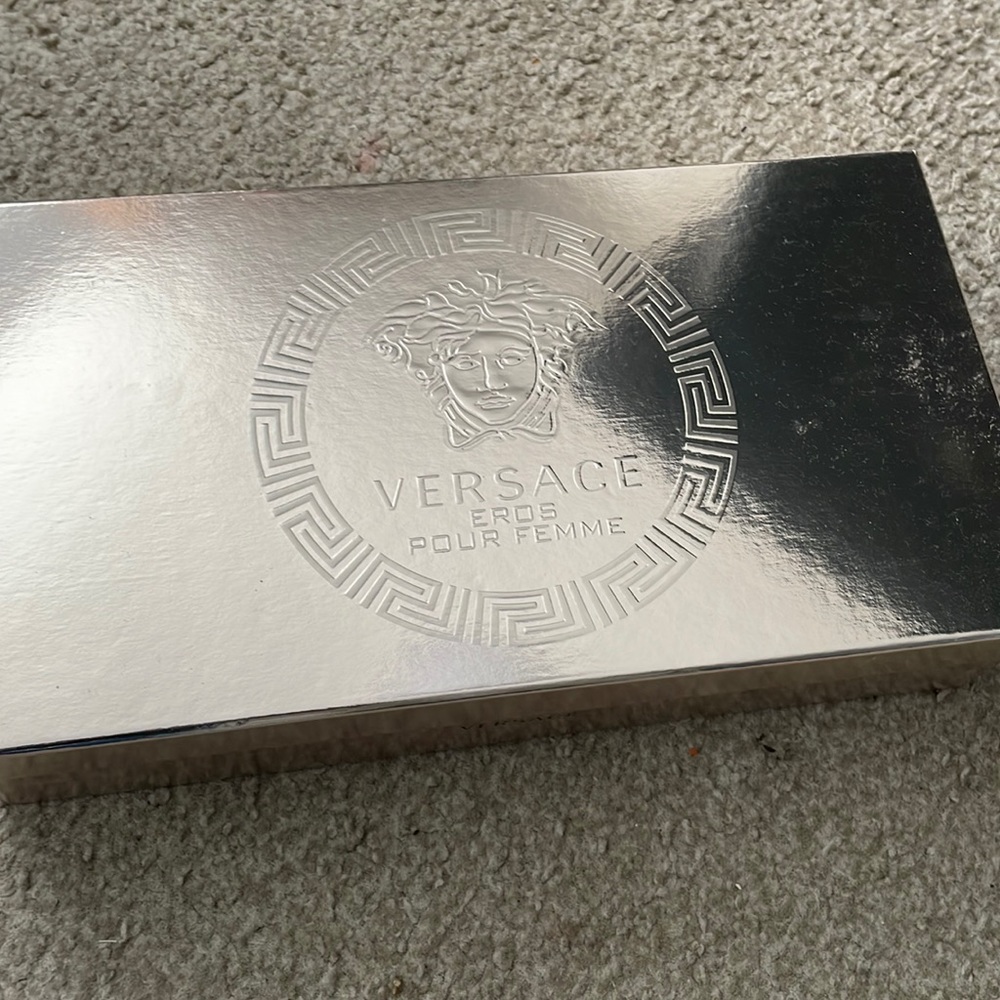 Versace fragrance